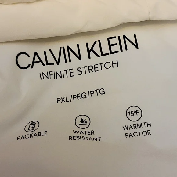 Calvin Klein Infinite Stretch White Jacket Size PXL - Picture 7 of 16
